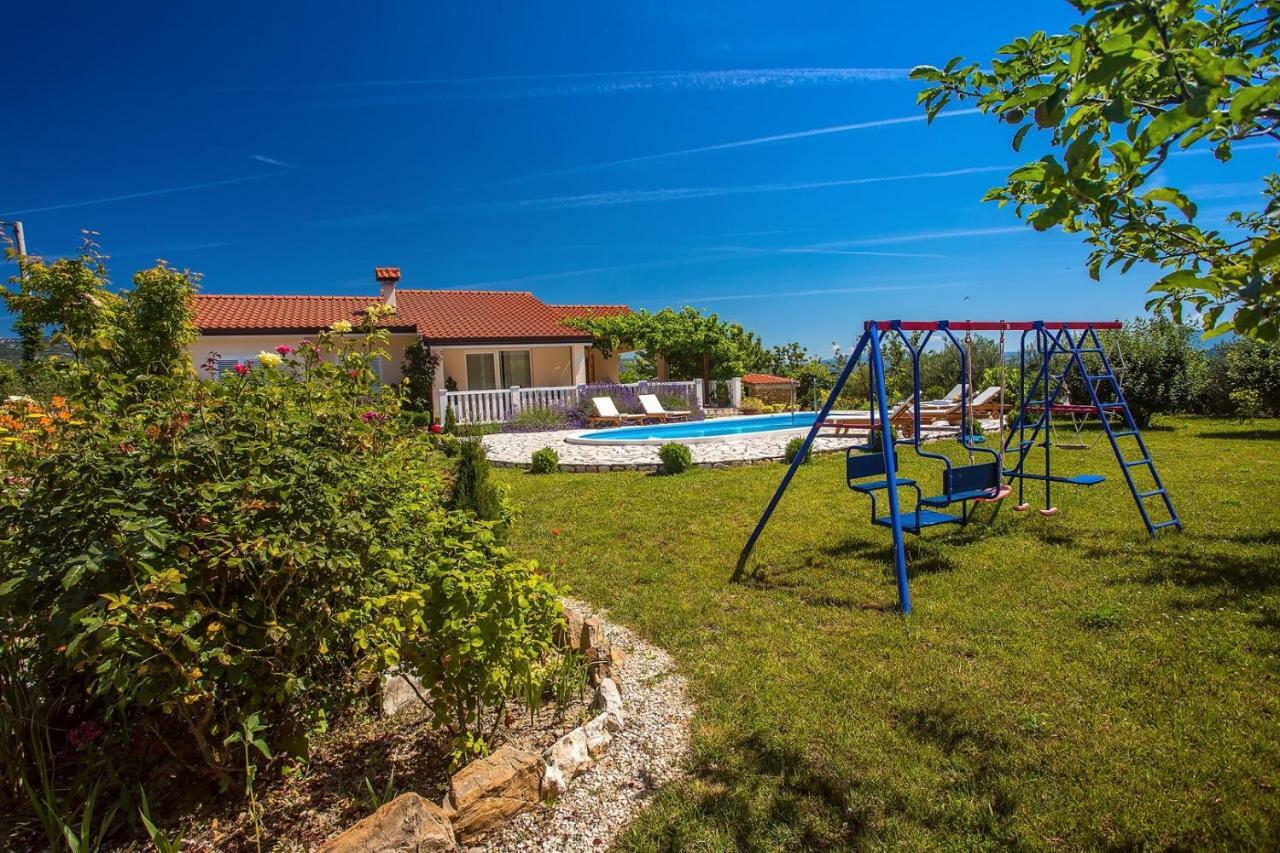 Villa Ana - 3 Bedroom Villa With Private Pool And Unspoiled Natural Environment Kučiće Exterior foto